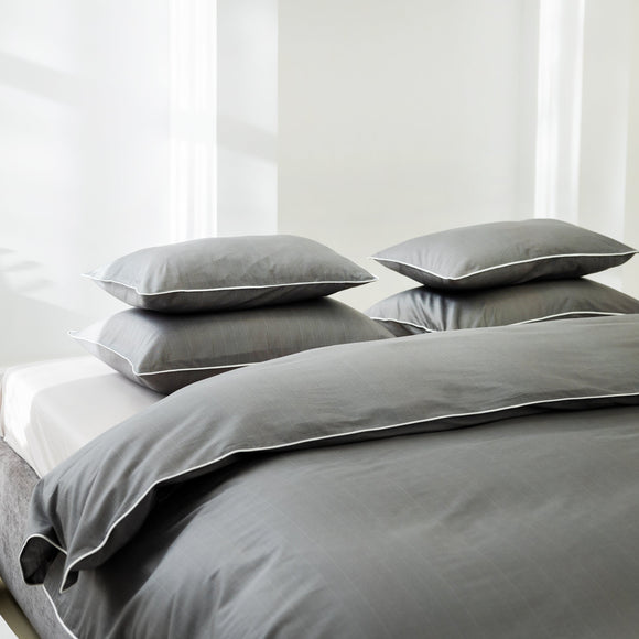 Stripe in line Grey