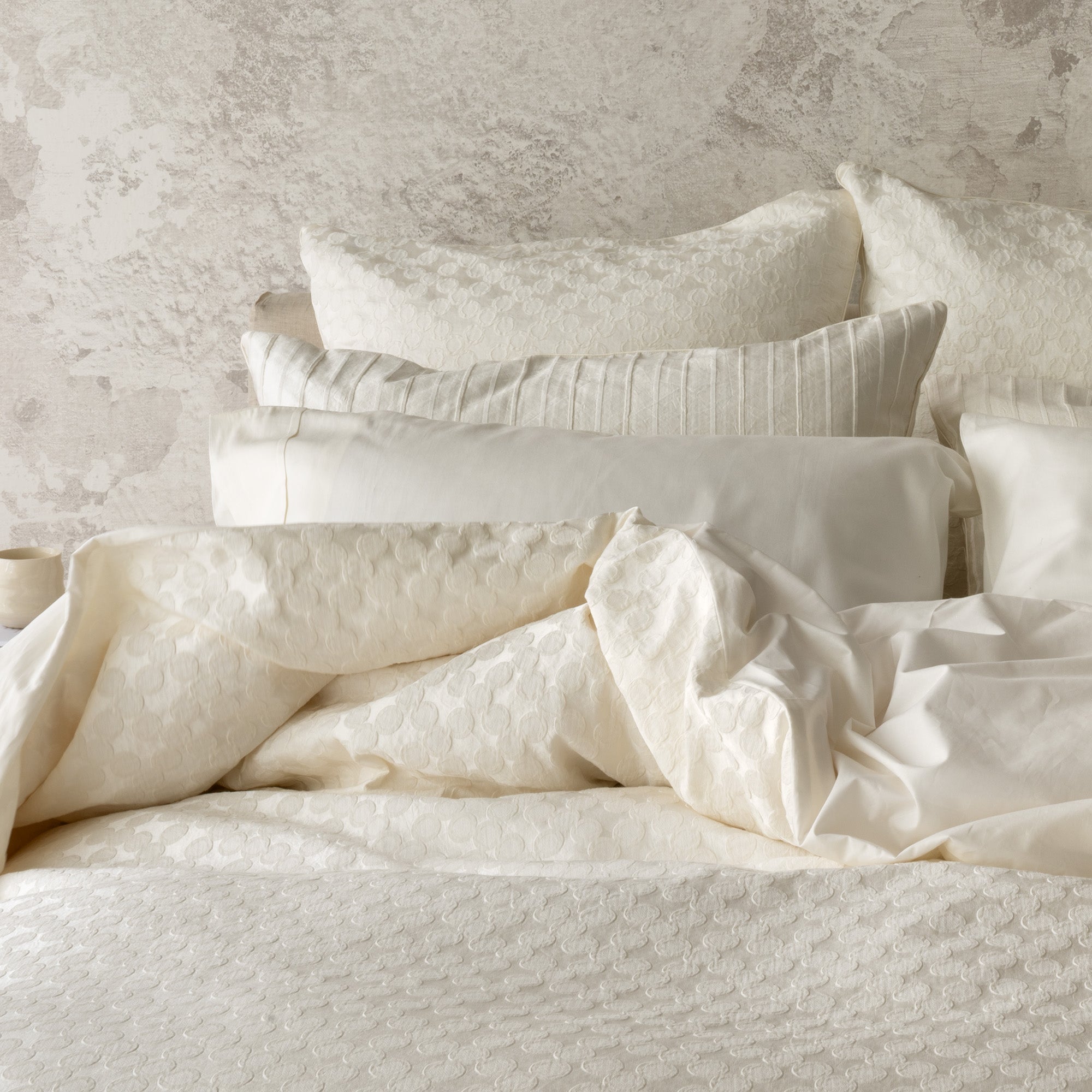 Anello Alabaster Bed Linens