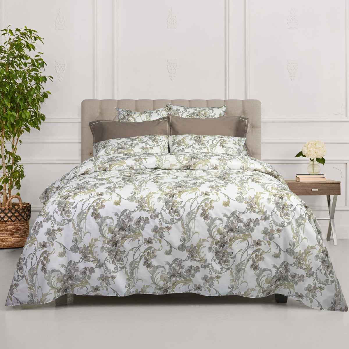 Baroque Bed Linens