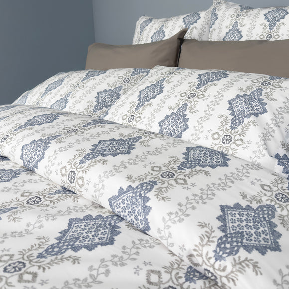 Della Bed Linens