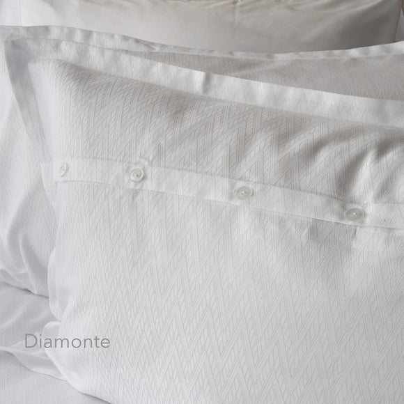 Eterna Bed Linens