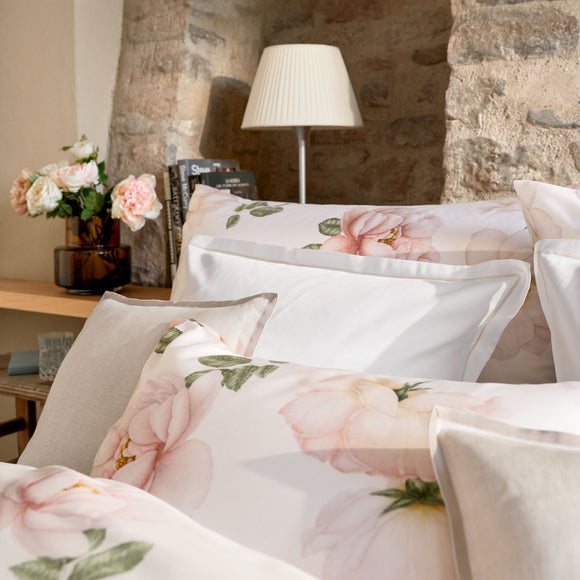 Rose Bed Linens