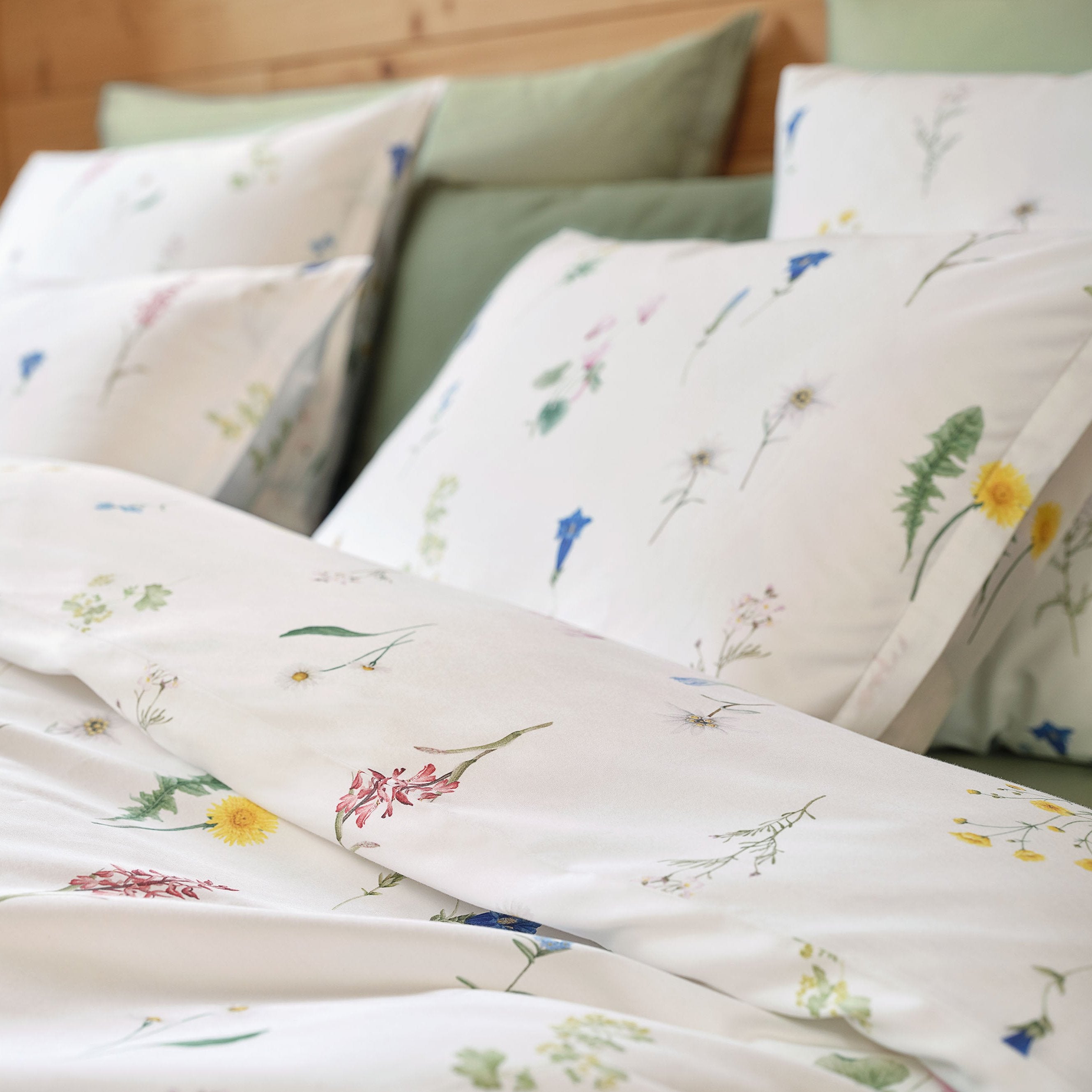 Flurina Bed Linens