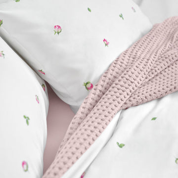 Jeunesse  Bed Linens - 0