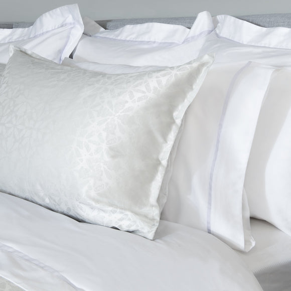 Aura Bed Linens
