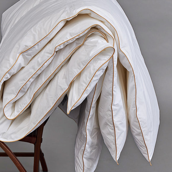 Stirling 900 Loft Canadian Hutterite White Goose Down Duvet