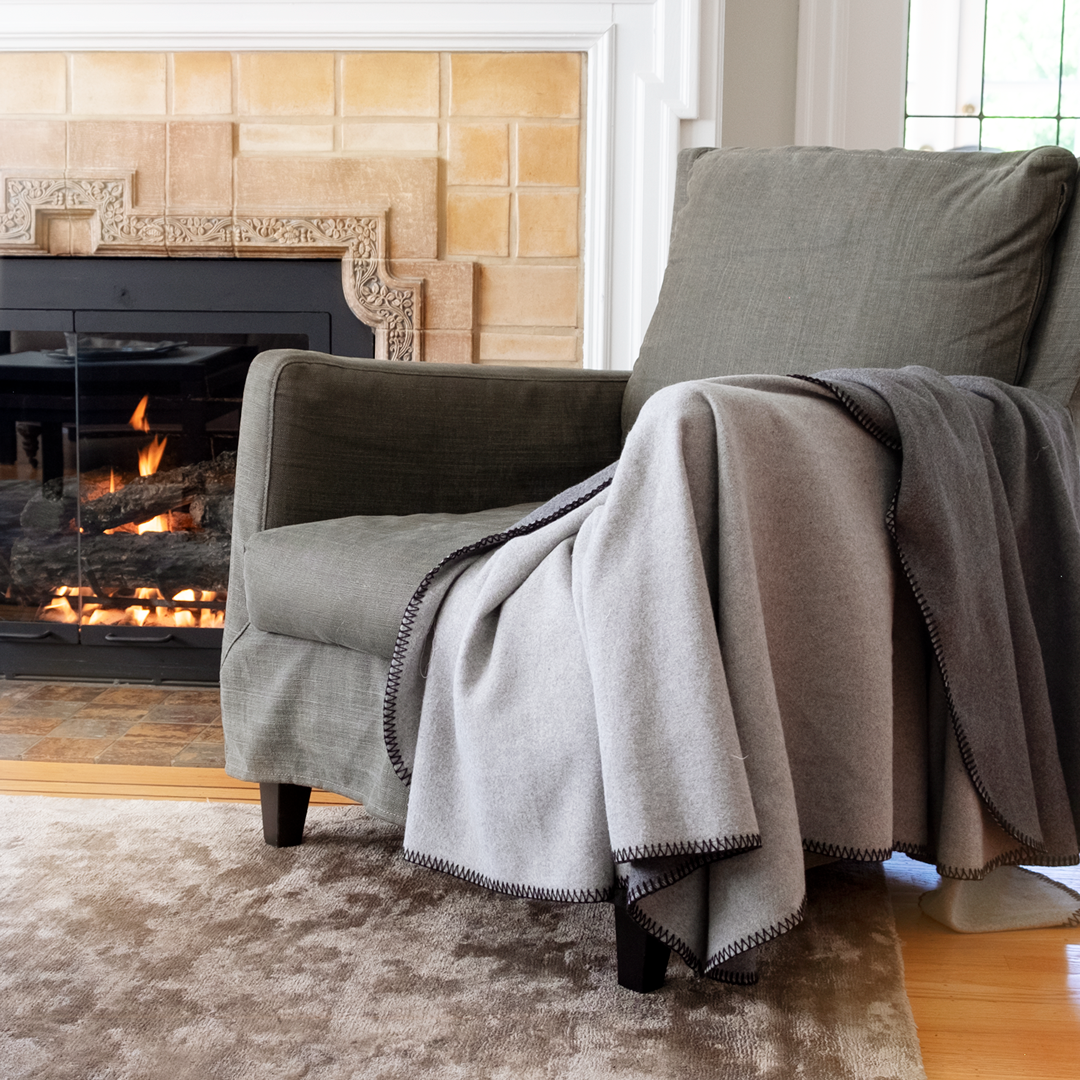 Blankets & Throws | Bettenhaus - Fine European Bedding